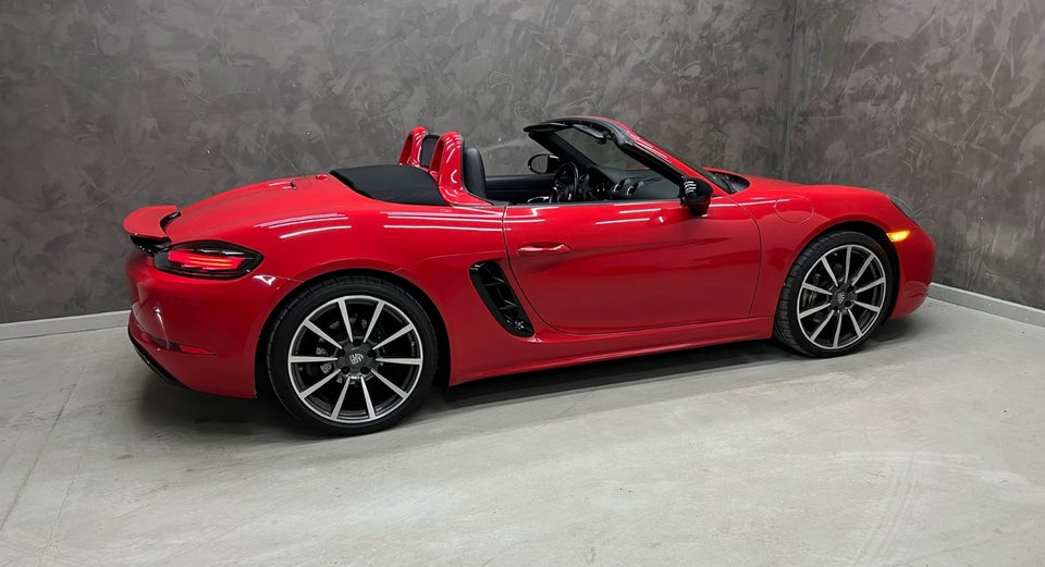 Porsche 718 Boxster 2,0  2d