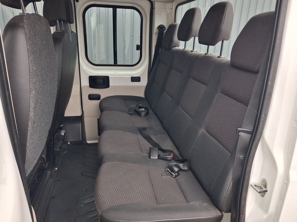 Peugeot Boxer 335 2,2 BlueHDi 165 L3 Db.Kab m/lad 4d