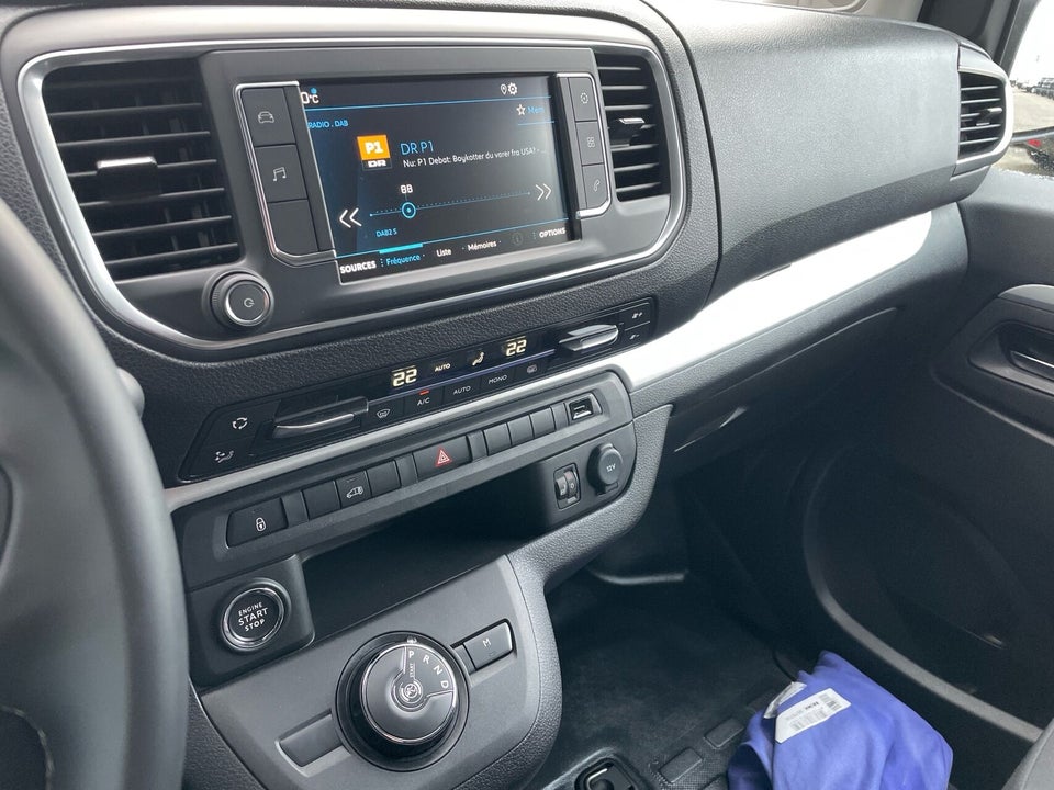 Peugeot Expert 2,0 BlueHDi 177 L2 Premium EAT8 Van