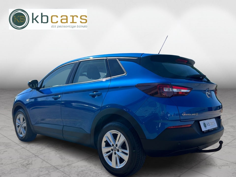 Opel Grandland X 1,2 T 130 Enjoy 5d