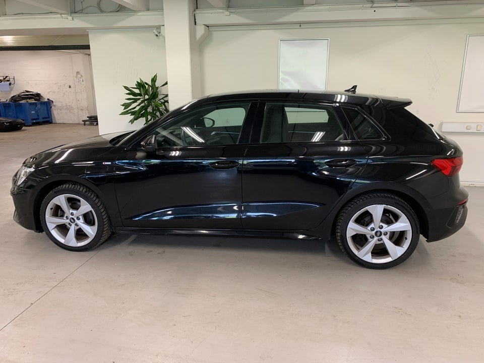 Audi A3 40 TFSi e S-line Sportback S-tr. 5d