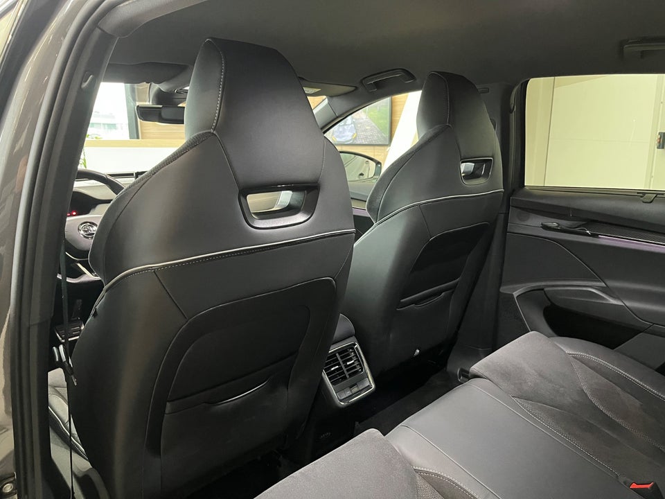 Skoda Enyaq 85 iV Sportline 5d