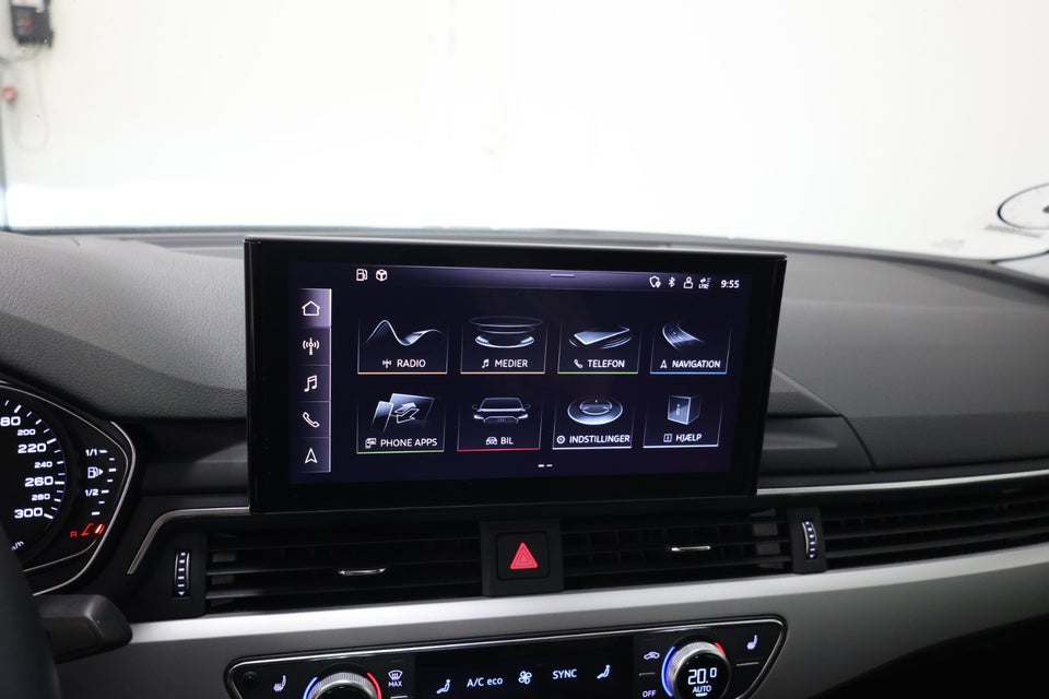 Audi A4 40 TFSi Advanced plus S-tr. 4d