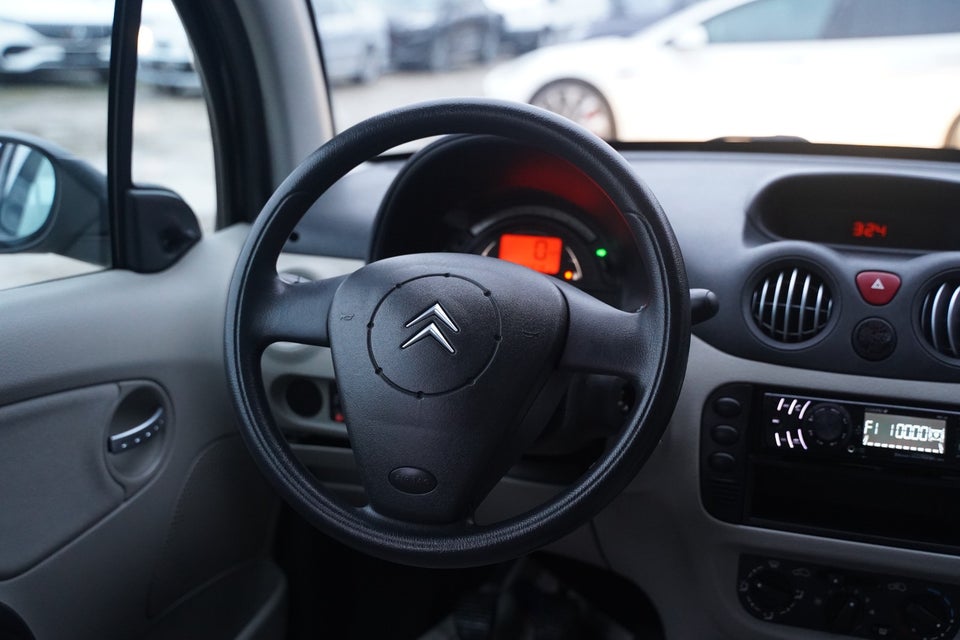 Citroën C3 1,6 16V Elegance 5d