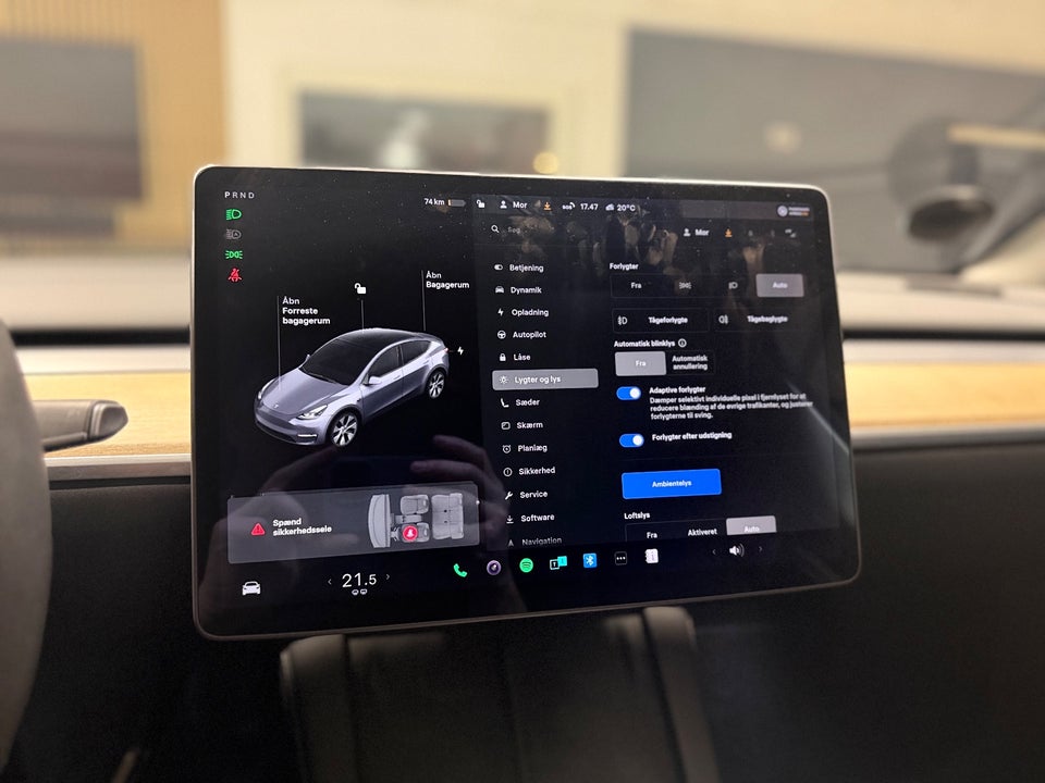 Tesla Model Y Long Range AWD 5d