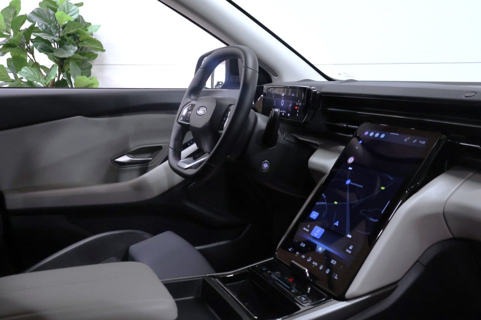 Ford Explorer 82 Select Extended Range 5d