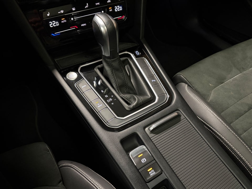 VW Passat 1,4 GTE High Variant DSG 5d