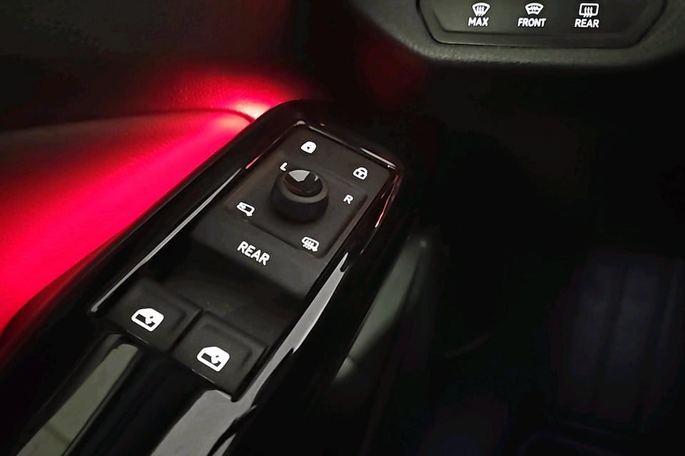 VW ID.4 52 Life 5d