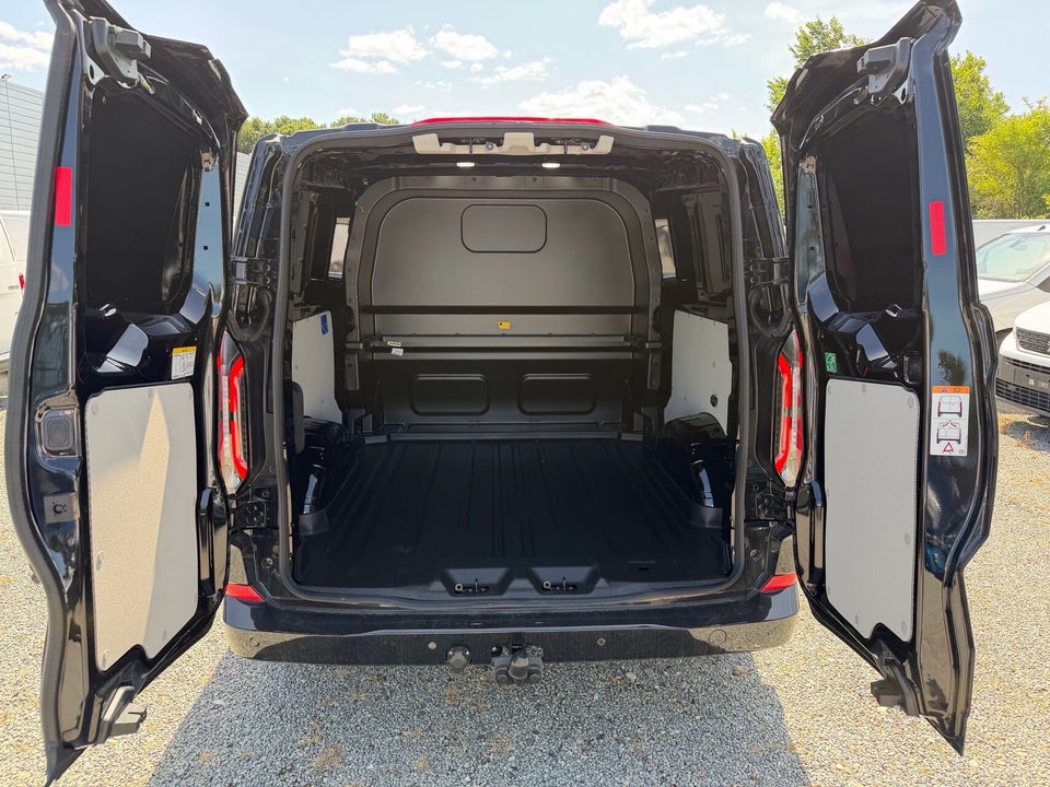 Ford E-Transit Custom 320 L1 71 Limited Mandskabsvogn