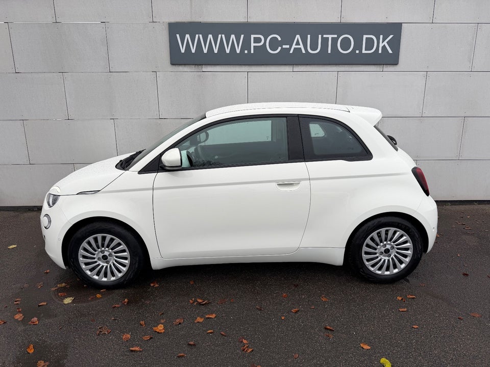 Fiat 500e 42 Icon 3d