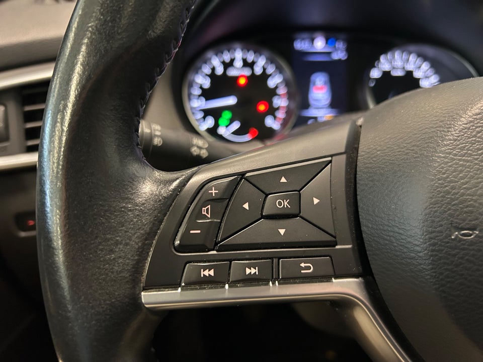 Nissan Qashqai 1,2 Dig-T 115 Tekna 5d