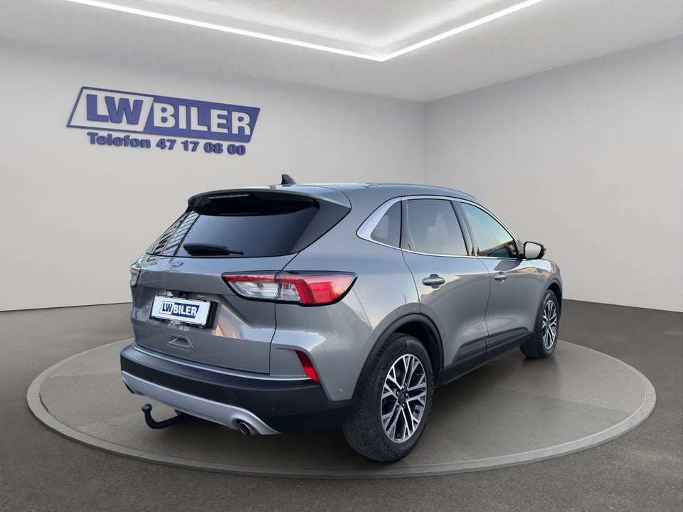 Ford Kuga 2,5 PHEV Titanium CVT 5d