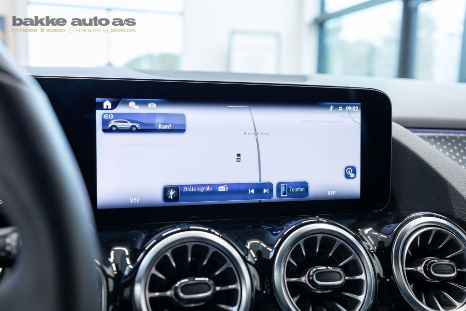 Mercedes EQA300 Progressive 4Matic 5d