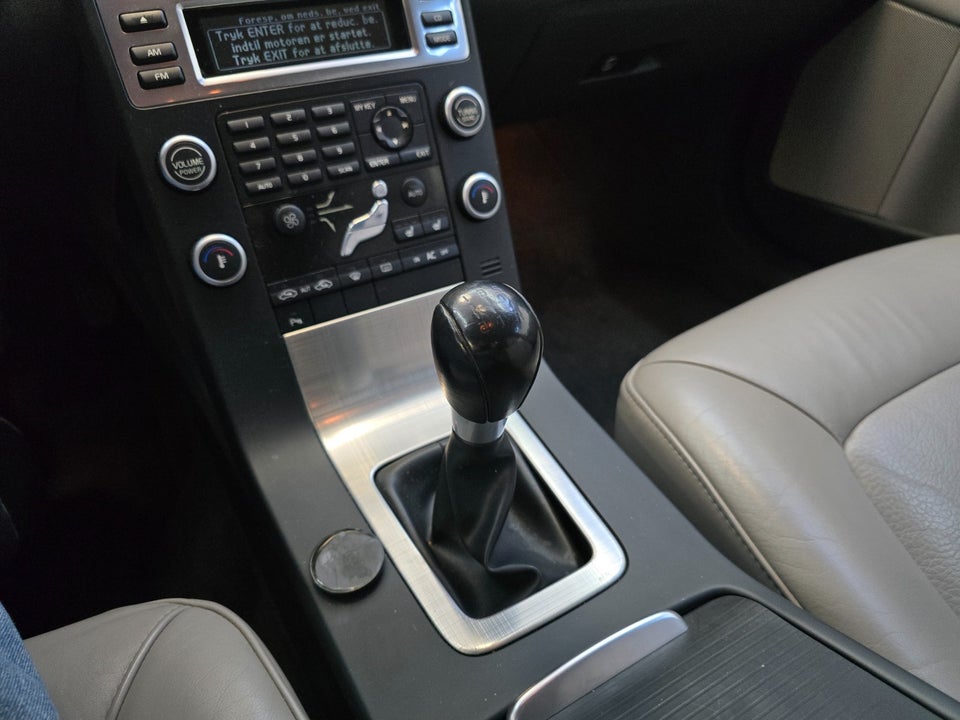 Volvo V70 2,0 Summum 5d