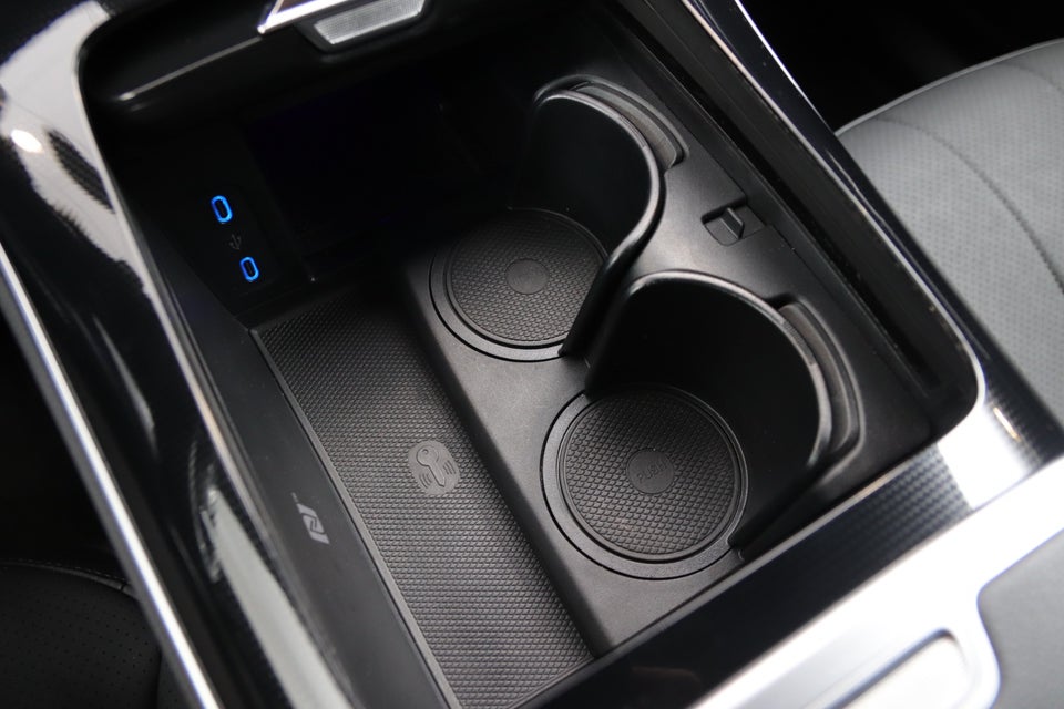 Mercedes EQE300 SUV Electric Art 5d