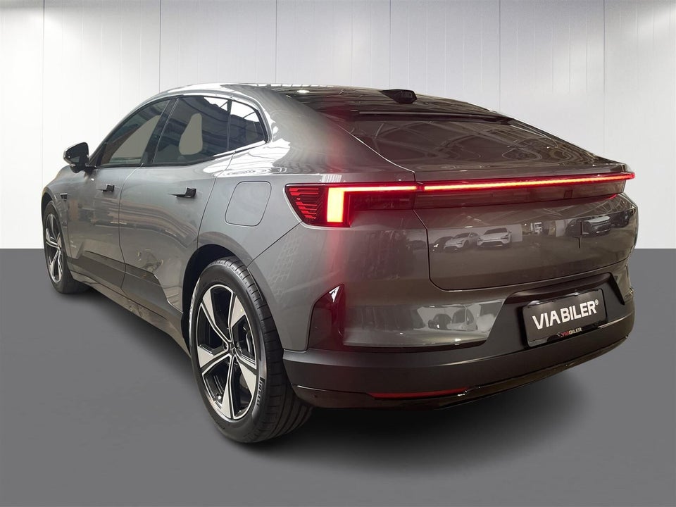 Polestar 4 Long Range Nordic Edition 5d