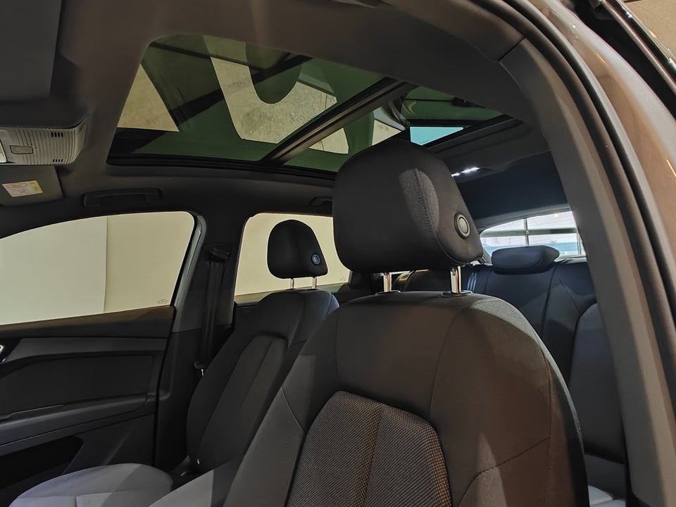 Audi Q4 e-tron 40 Advanced 5d