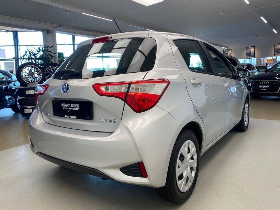 Toyota Yaris 1,5 Hybrid H2 e-CVT 5d