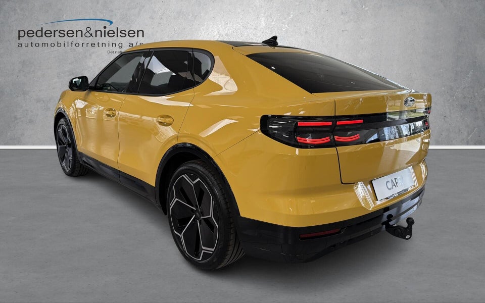 Ford Capri 79 Premium Extended Range AWD 5d