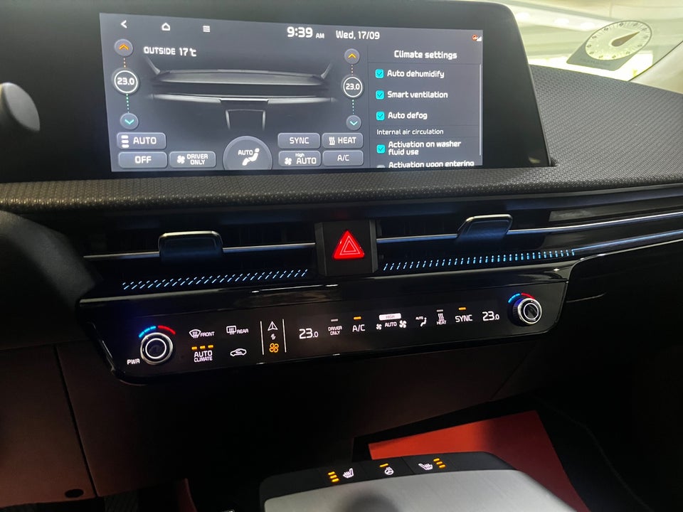 Kia EV6 77 Long Range Access 5d