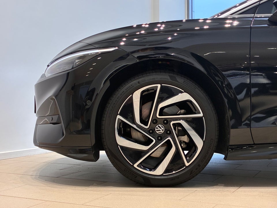 VW ID.7 77 Pro Tourer 5d