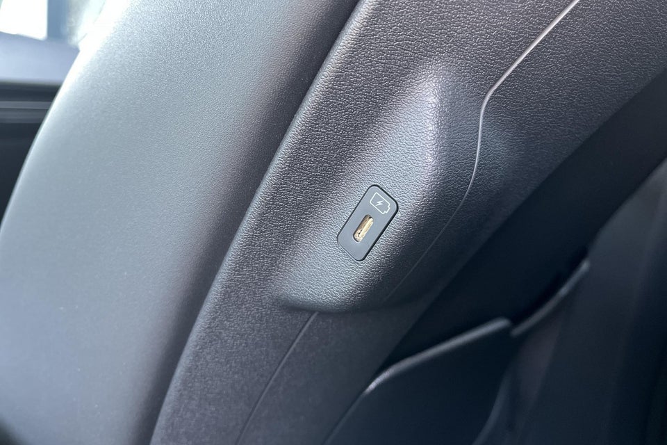 Kia EV6 58 Standard Range Access 5d