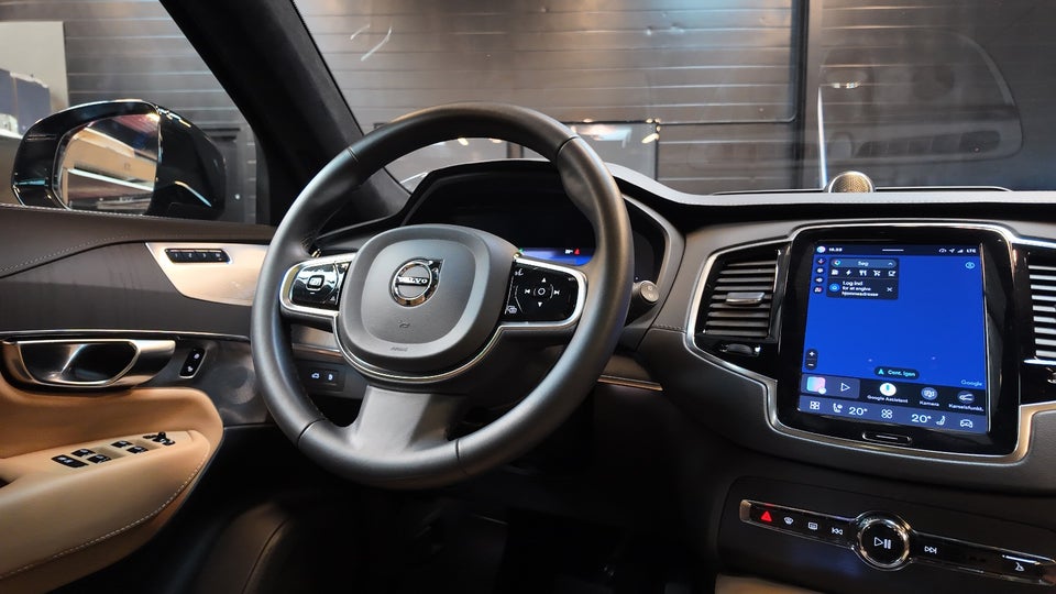 Volvo XC90 2,0 T8 ReCharge Ultimate Dark aut. AWD 7prs 5d