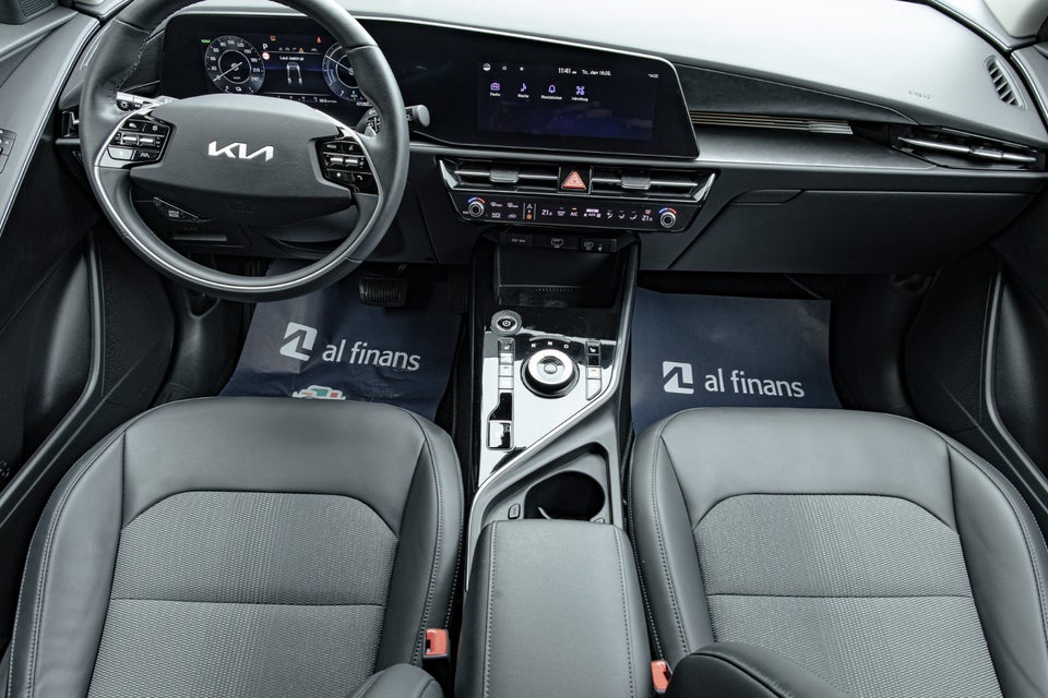 Kia Niro 64 EV Vision 5d