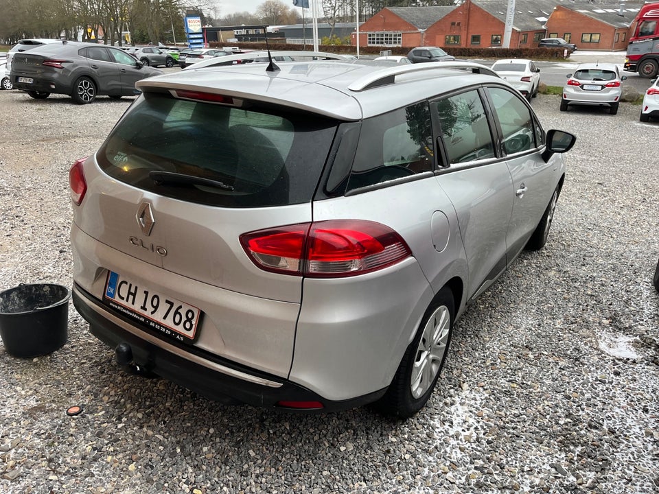 Renault Clio IV 1,2 16V Life Sport Tourer 5d