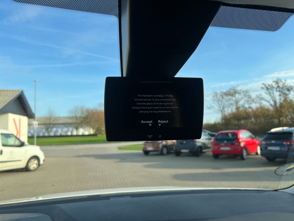 Peugeot Partner 1,5 BlueHDi 100 L1V1 Ultimate Van