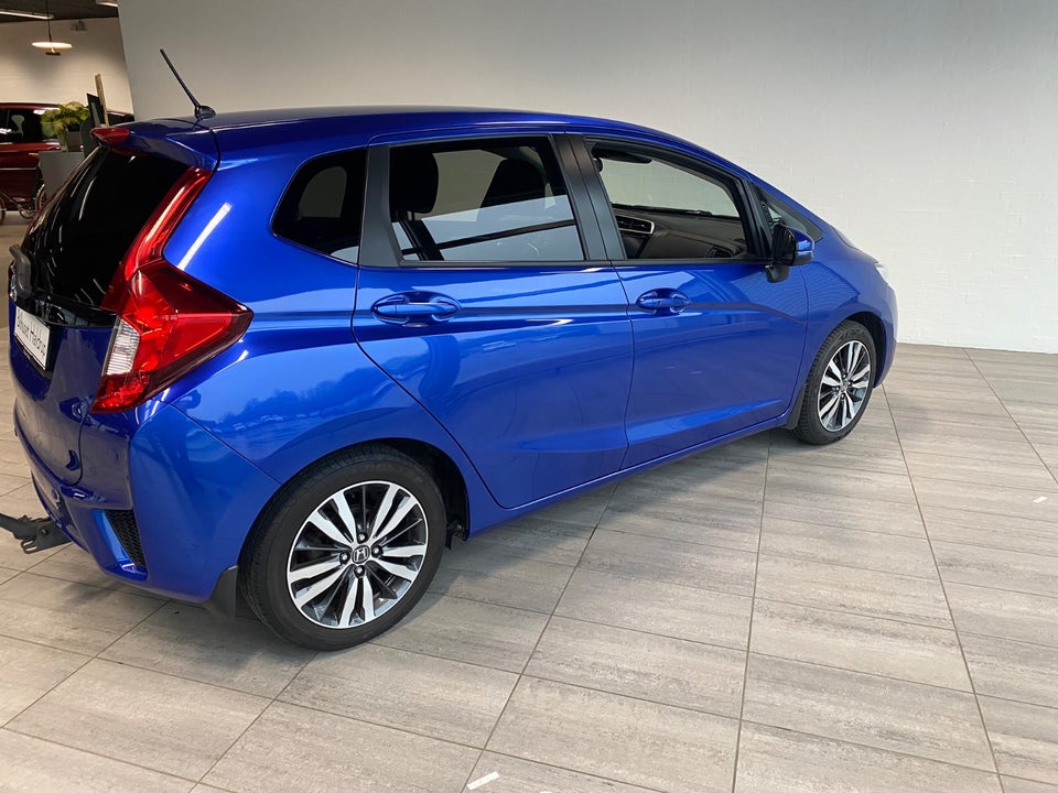 Honda Jazz 1,3 i-VTEC Elegance 5d