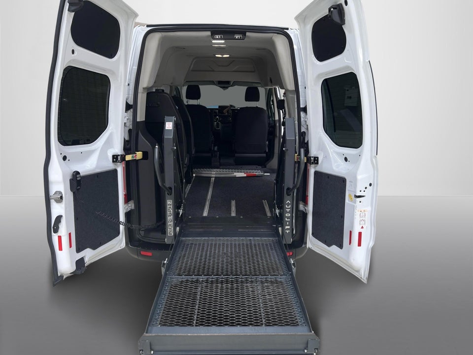 Ford Transit Custom Kombi 320 L1 2,0 TDCi 130 Ambiente aut. H2 FWD
