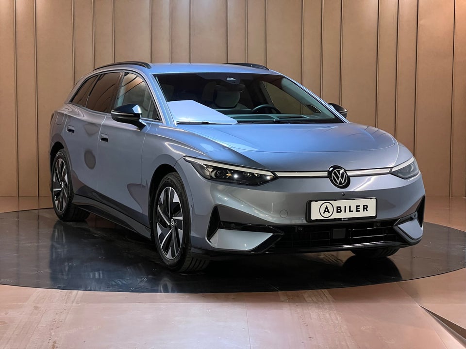 VW ID.7 86 Style S Tourer 5d