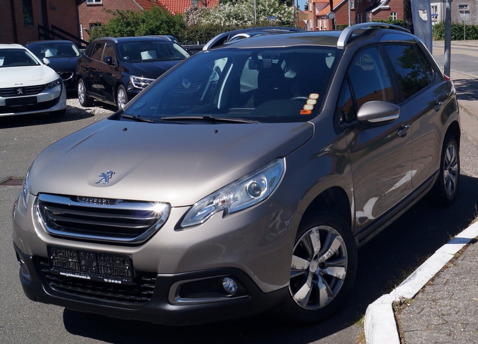 Peugeot 2008 1,2 VTi 82 Allure 5d