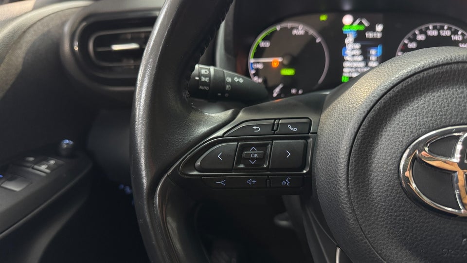 Toyota Yaris 1,5 Hybrid Active e-CVT 5d
