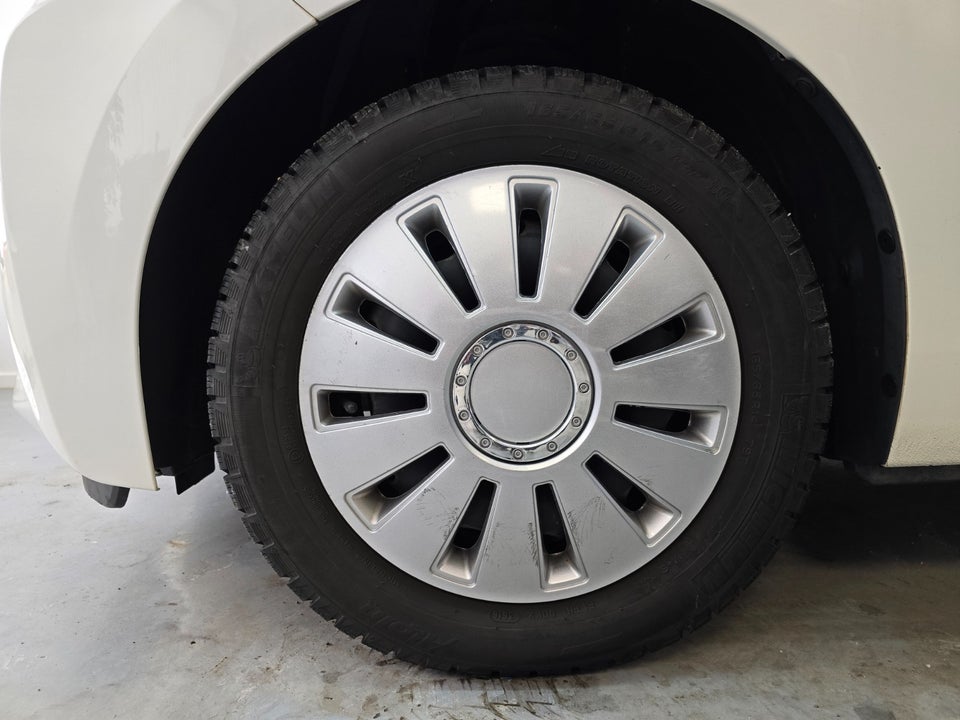 Toyota Aygo 1,0 VVT-i x-pression 5d