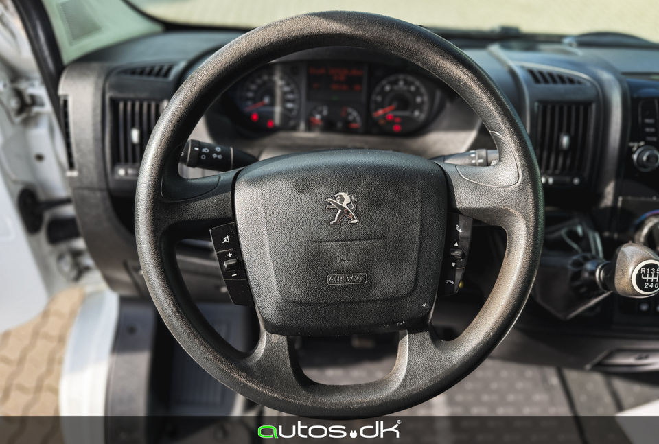 Peugeot Boxer 330 2,0 BlueHDi 130 L2H1