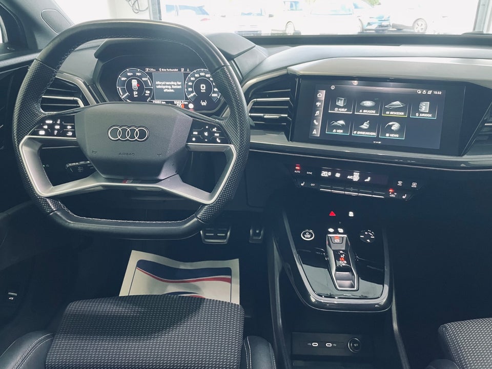 Audi Q4 e-tron 50 Attitude S-line quattro 5d