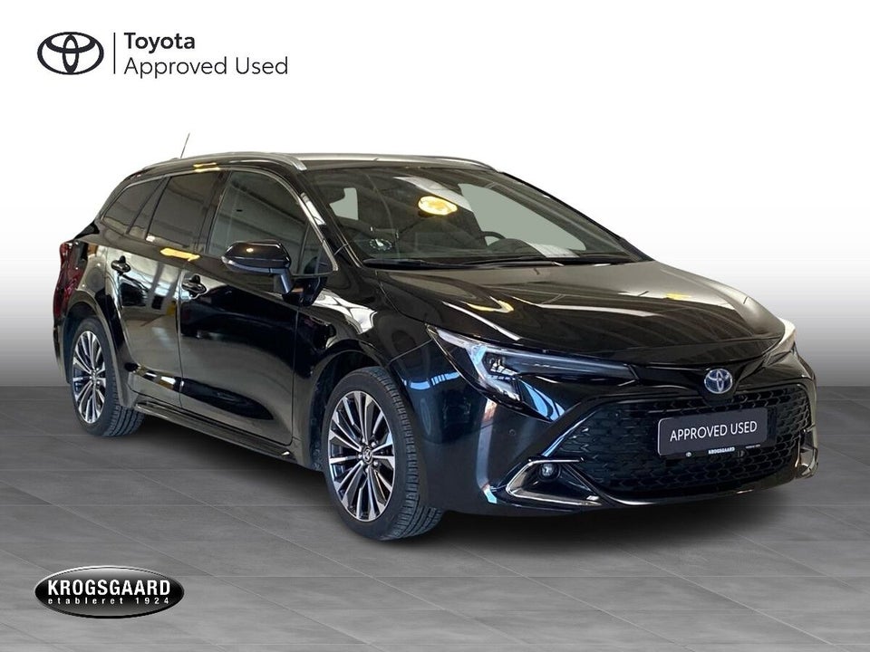 Toyota Corolla 1,8 Hybrid Style Touring Sports e-CVT 5d