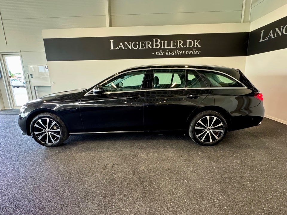 Mercedes E300 de 2,0 stc. aut. 4Matic 5d