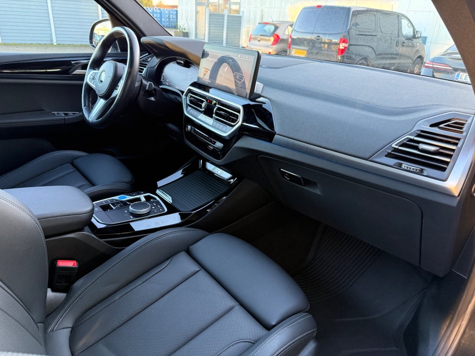 BMW iX3 Charged M-Sport 5d