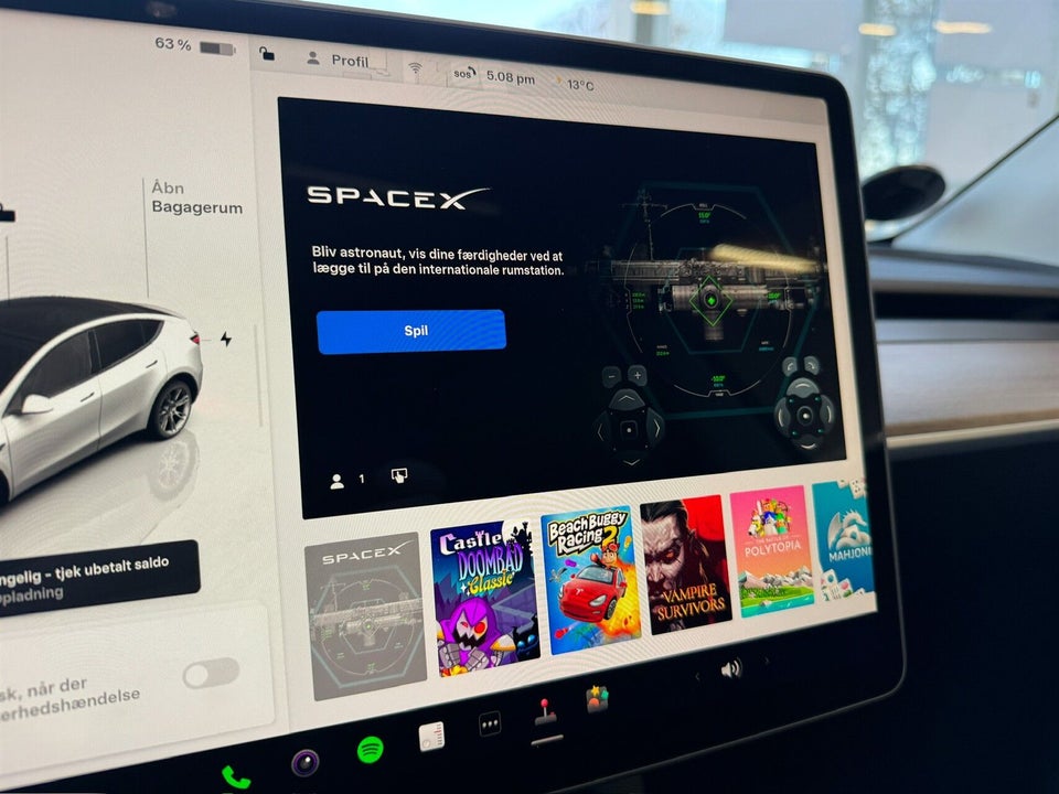 Tesla Model Y Long Range AWD 5d