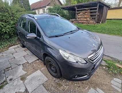 Peugeot 2008 1,2 VTi 82 Access 5d