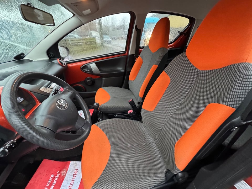 Toyota Aygo 1,0 VVT-i T1 5d