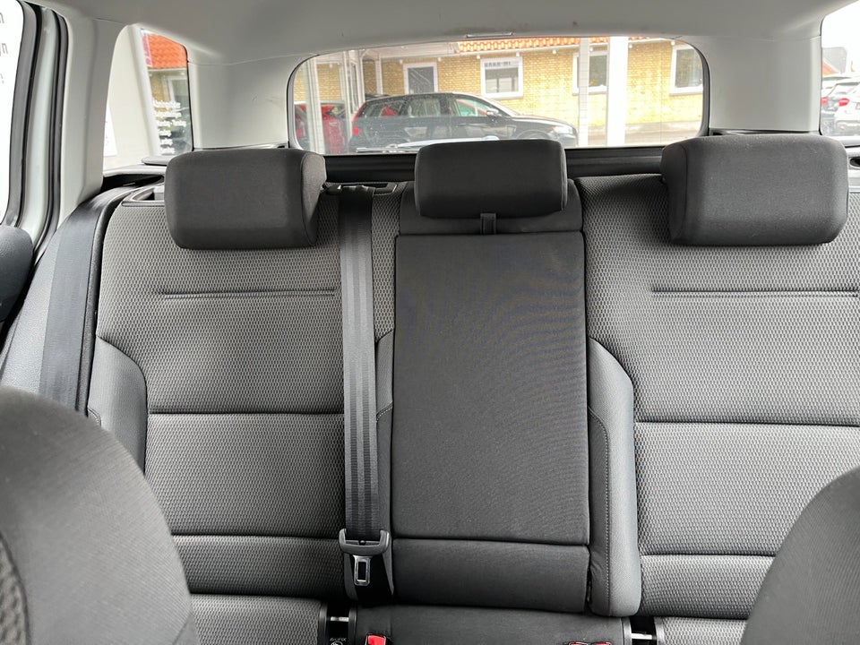 VW Golf VII 1,4 TSi 125 Comfortline Variant 5d