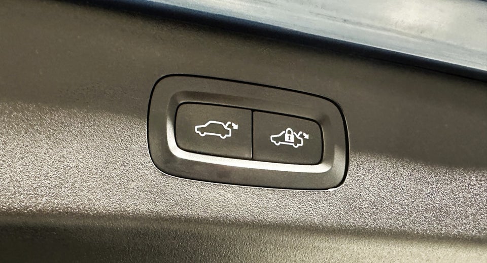 Lynk & Co 01 1,5 PHEV 5d