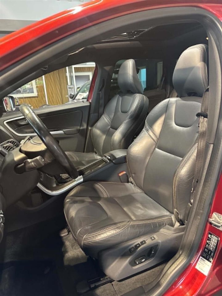 Volvo XC60 2,0 T5 245 Summum aut. 5d
