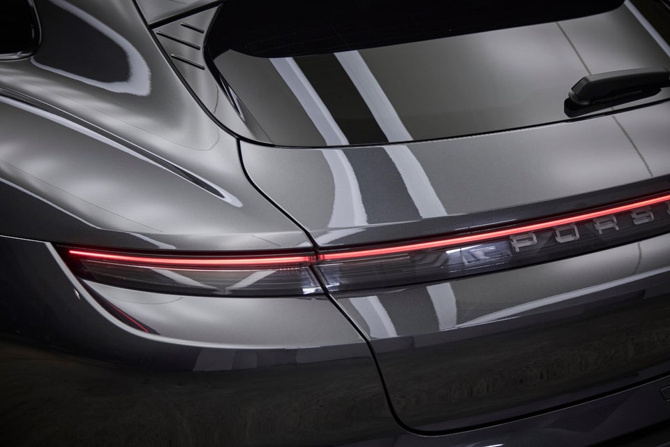 Porsche Taycan 4S Performance+ Sport Turismo 5d