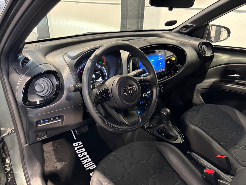 Toyota Aygo X 1,0 Envy s-CVT 5d