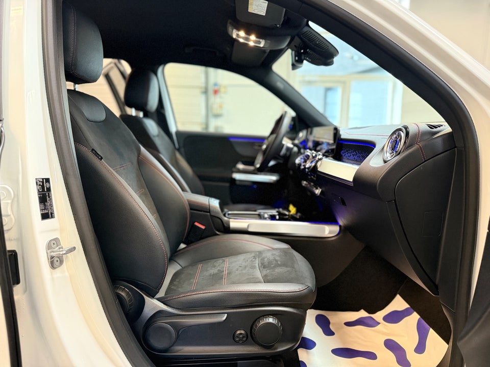Mercedes EQB300 AMG Line 4Matic 7prs 5d
